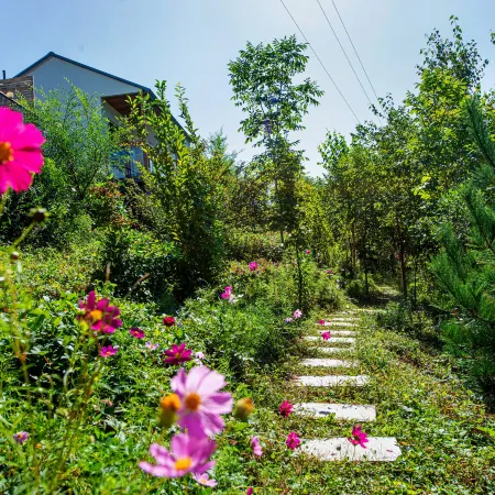 Banshan Xiaozhu Homestay