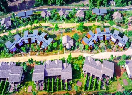 Yuxi Xinping Jia Sa Ai Lao Secret Realm Happy Valley Hotel