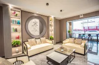 Junyi Hotel (Qinyang Qinbei Industrial Park)