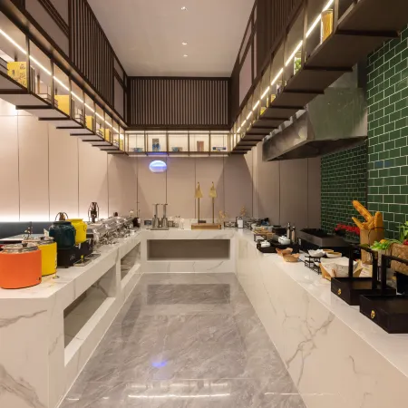 CEO·Tingyue Hotel