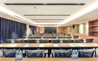 โรงแรมเฟิงฮวา เหอชิง - ที่มีที่จอดรถ