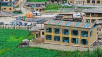 Diebu Zagana Muyun Homestay Các khách sạn gần Dari Village