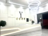 Xiyue Grand Hotel (Dixingu Scenic Area)
