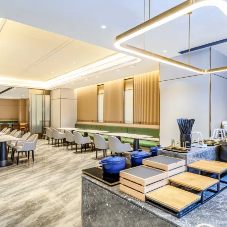 Starway Hotel (Urumqi Chuangxin Square)