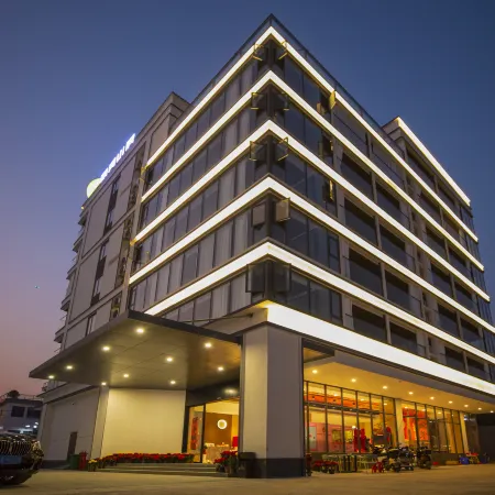 Zijin Jiuhe Mingyue Mountain Residence Hotel