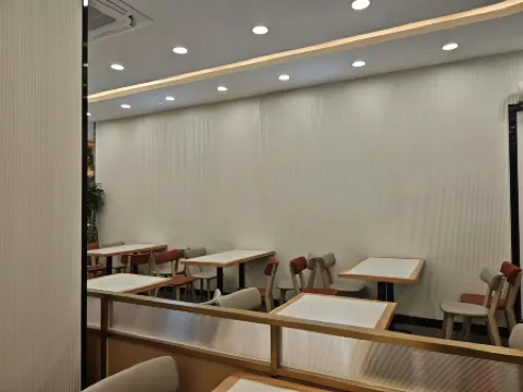 Shanghai Yunpu Hotel Отели рядом со станцией Shanghai West Railway Station