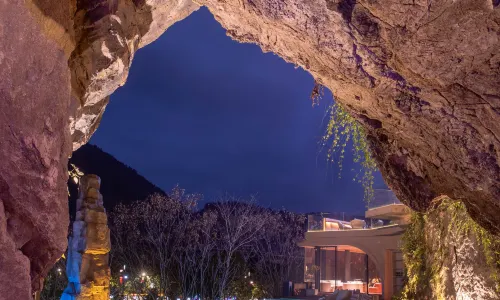 Zhangjiajie Qishi Li Cave Homestay (National Forest Park Flagship Store)