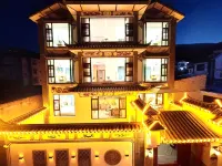 Dali Jingyi Villa Boutique B&B Hotel in zona Dali University Gymnasium