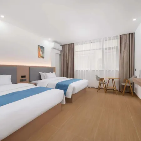 Guilin Park Hyatt Hotel (Guilin North Railway Station Diecai Wanda Branch)