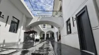Guanshan Yue Courtyard Homestay