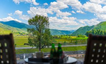 Bowan•Valley Hotel