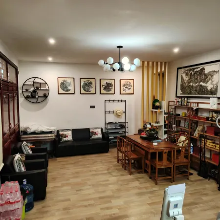 Baili Duyun Yunjin Inn