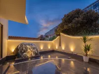 CIYOU COURTYARD