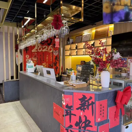Zheting E-sports Homestay (Lvliang Fenyang Medical University Fenyang College)