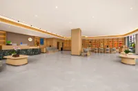 Yijin Hotel (Xingyi Jushan Square Mengle City Branch)