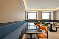 Shanhai Ruijing Hotel (Weihai Liugong Island Xingfumen) - พร้อมอาหารเช้า