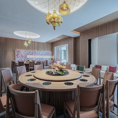 Xiate Holiday Hotel (Zhaosu Wetland Park)