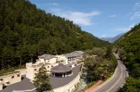 tour Hotel, Zangwang Plaza, Visitor Center of Jiuzhaigou Scenic Area - 4성급
