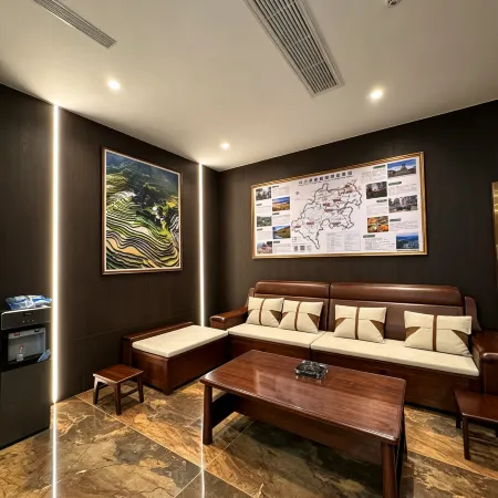 Congjiang Jinghe Hotel