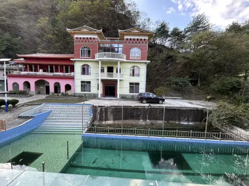 神農架劉家霊渓水院 - プール