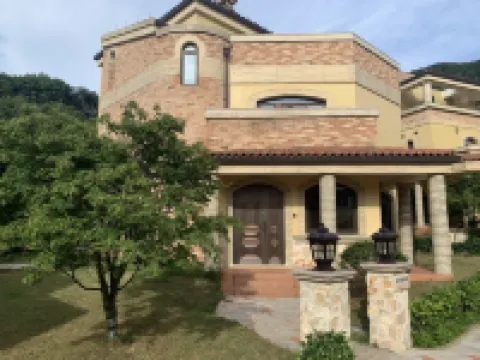 CONTI TOSCANA CASTLE RESORT & SPA