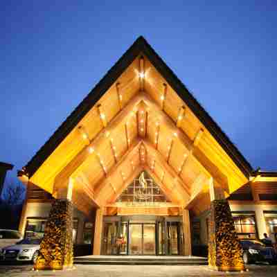 Changbai Mountain Landscape International Eco-Exchange Center Hotel Exterior