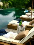 Yee Choi Hotels & Resorts