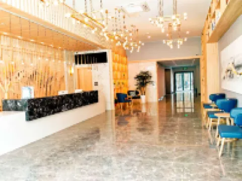 Qingmu Select Hotel (Jurong Baohua Xianlin Avenue Yuanboyuan Branch)