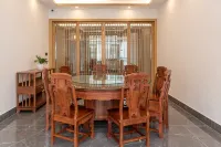 โรงแรมแกรนด์ฮัวริ (ศูนย์รับส่งเขาจิ่วหัว) - พร้อมอาหารเช้า