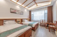 Huarui Hotel(Jiuhuashan Tourism ExchangeCentre Store)