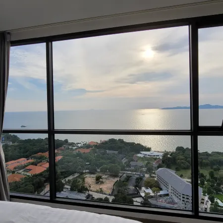 Andromeda Condominium Seaview Amazing Room