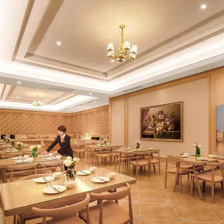 Vienna Hotel (Fengdu Store)