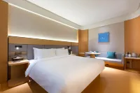 JI Hotel (Tianjin Binjiang Road Commercial Street)