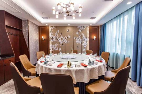 Huabin Huanlian Hotel (Jinan Beiyuan Street) Hotel Overview