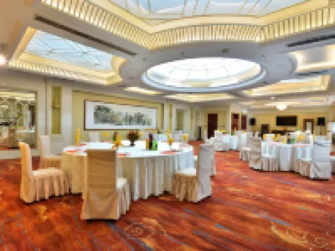 Jiping Hotel Hotels in Siping