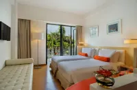 Harris Hotel & Conventions Malang Hôtels à : Singosari