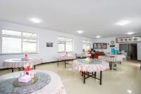 Kuandian Wangjiang Inn