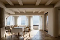 Liuyue·Haidongfang Cliff Seaview Hotel (Dali Erhai Flagship Store) Hotels in Dali City