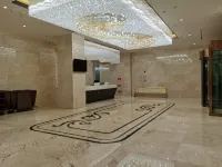 Peak Tower Hotel