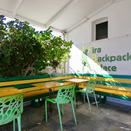 Fira Backpackers Place