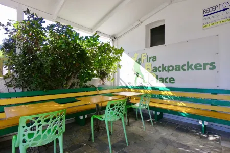 Fira Backpackers Place