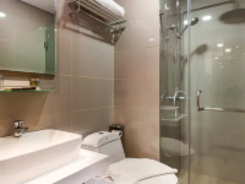 Ramada by Wyndham Serpong Hotel Hotels in Serpong