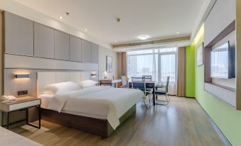 Gujing Junlai Hotel (Tianchang Hongsheng Square)