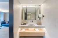 重慶解放碑洪崖洞江景亞朵S酒店