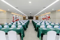 METEORLAND Hotel (Shaoshan Former Residence Scenic Area)