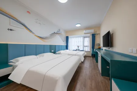 Yisheng Film Hotel (Jinan West Railway Station)