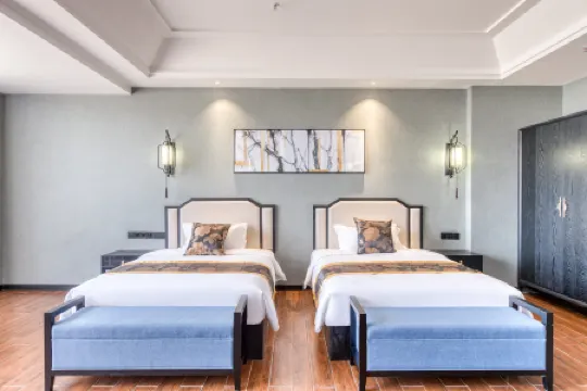 Grand Rezen Hotel Karamay Urho Heyi Отели в г. Карамай