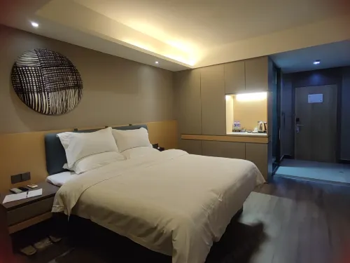 Ru jia Huayi Select Hotel (Fuxin Street, Fuping County, Yangquan City)