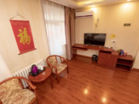 Bayan Happy Family Business Hotel Hotéis em Condado de Bayan