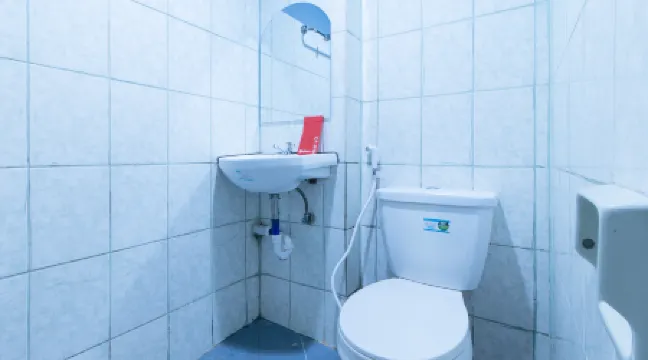 RedDoorz @ Good 101 Quiricada Manila